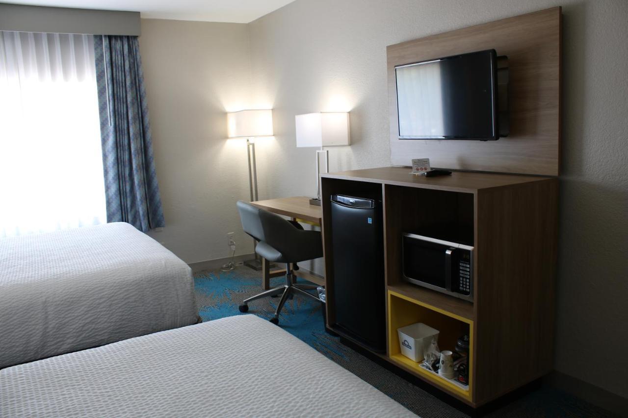 Days Inn By Wyndham Waco University Area Exteriér fotografie