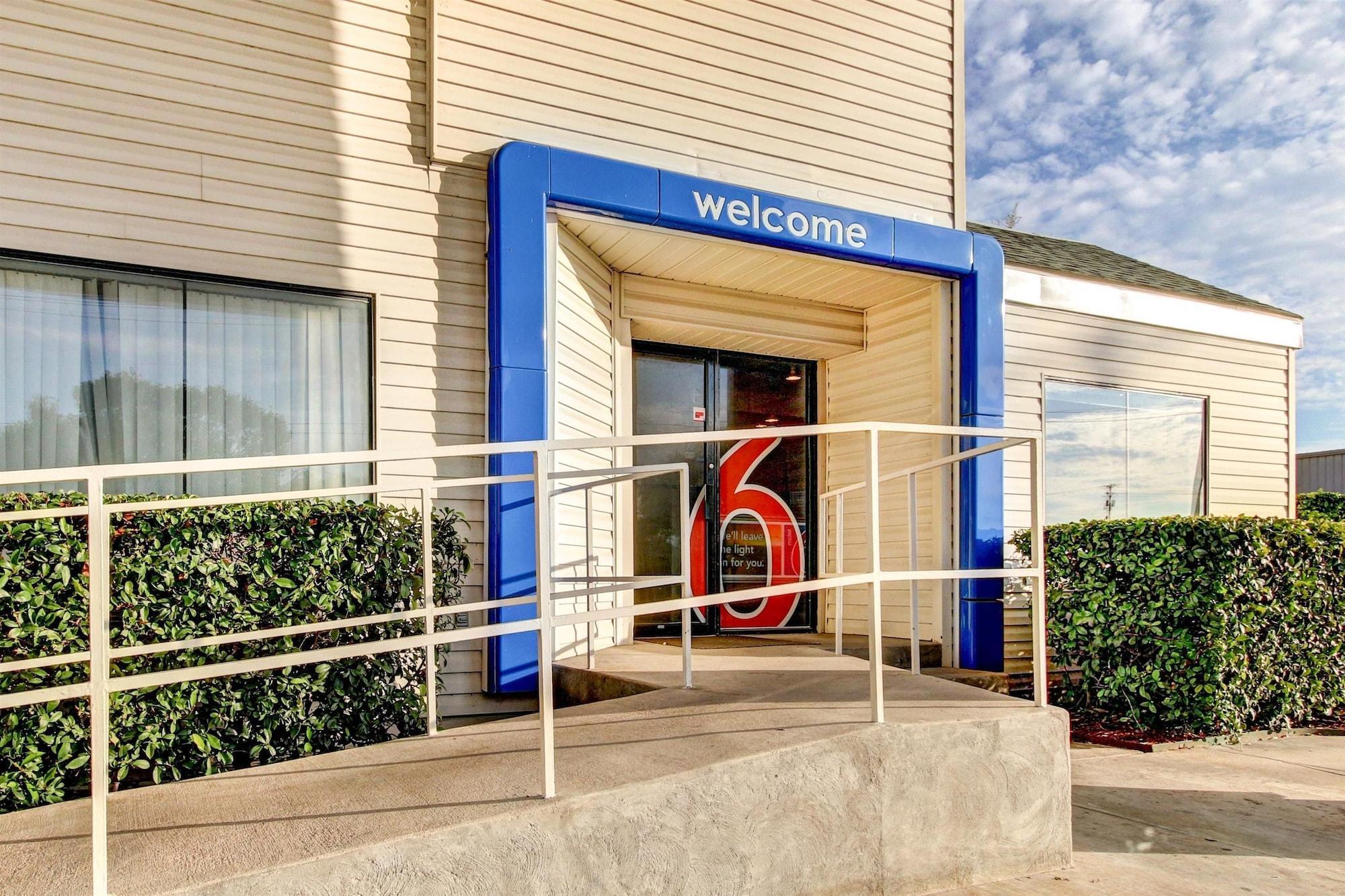 Days Inn By Wyndham Waco University Area Exteriér fotografie